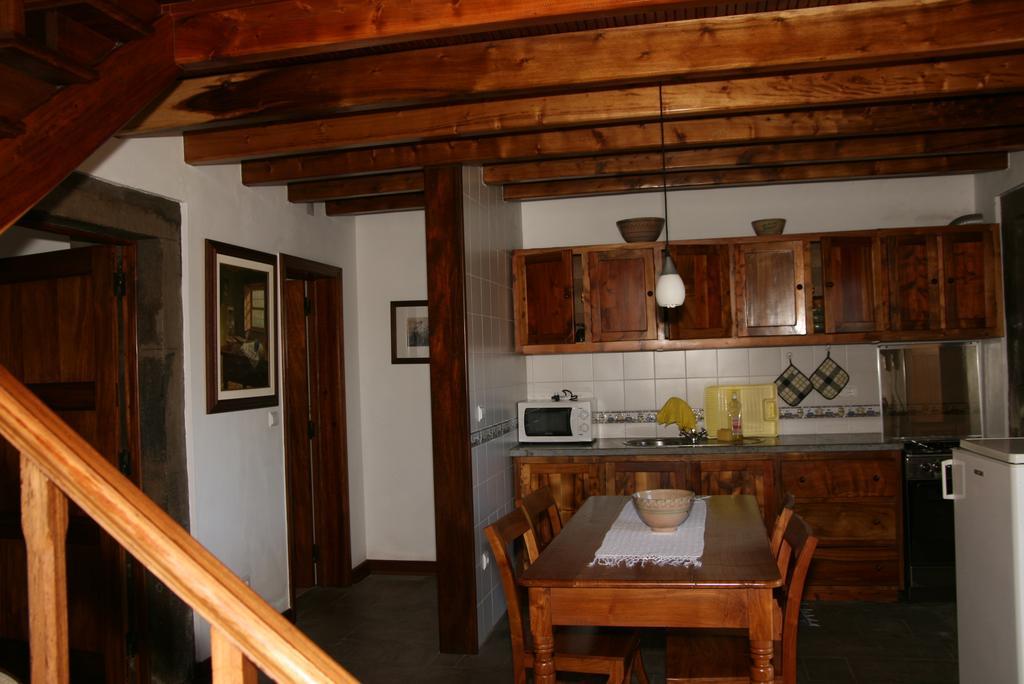 Quinta Dos Figos "5 Trevos Gold" Villa Praia da Vitória Rom bilde