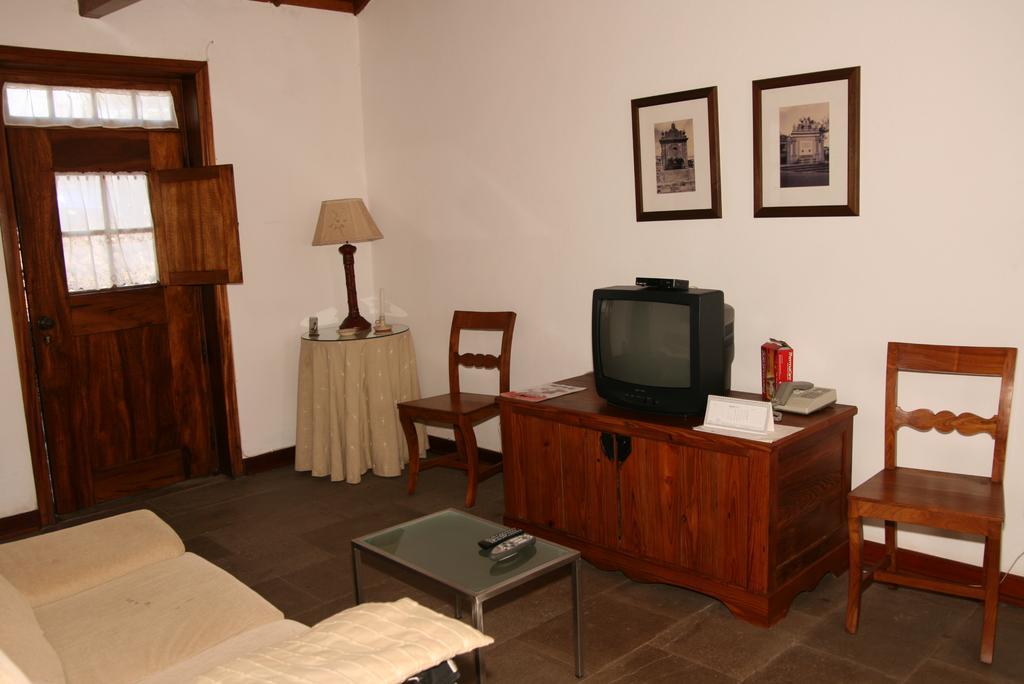 Quinta Dos Figos "5 Trevos Gold" Villa Praia da Vitória Rom bilde